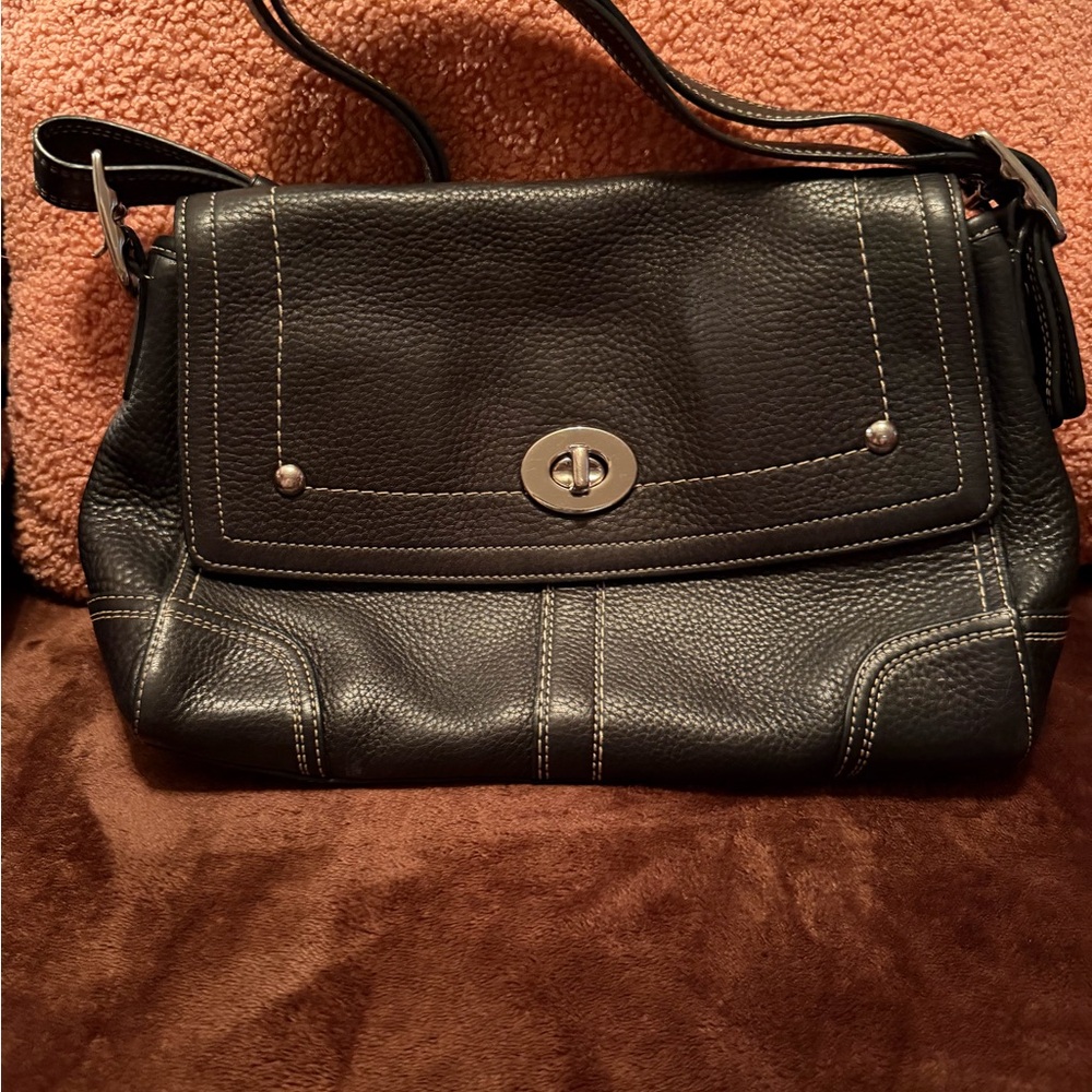 Black Coach Leather Shoulder Bag